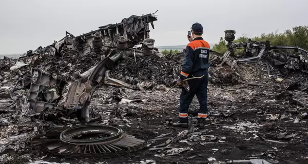 Родственники жертв рейса MH17 требуют признания РФ ответственности как части мирного соглашения