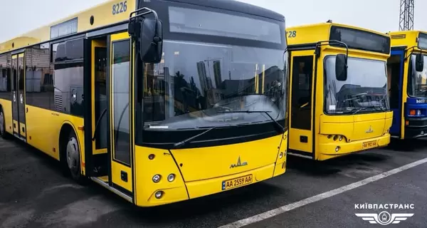 Водители в Киеве будут самостоятельно решать, останавливаться ли во время тревог