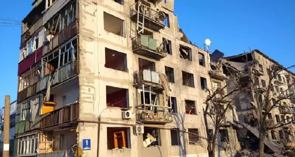 За сутки россияне убили в Донецкой области семь человек и повредили более 20 многоэтажек