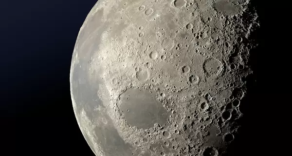 Аппарат Blue Ghost показал уникальные кадры обратной стороны Луны