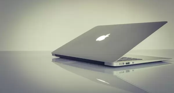Apple представила MacBook Air с мощным чипом M4 и в новом цвете