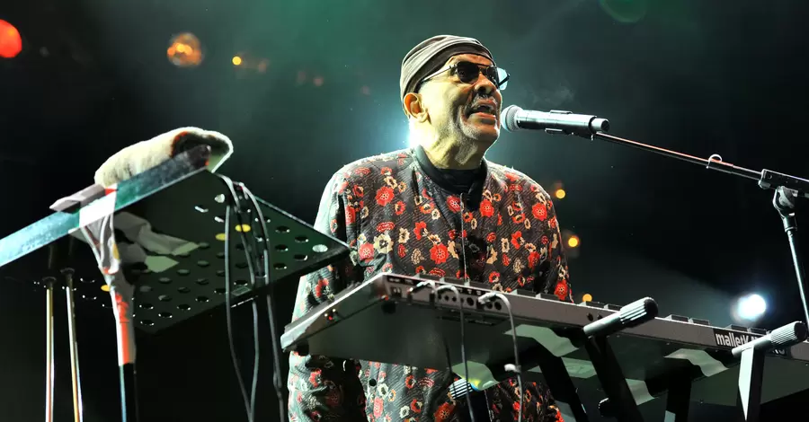 Умер исполнитель хита 