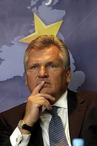 Экс-президент Польши Александр КВАСЬНЕВСКИЙ: «У ваших лидеров слишком жестокое поведение» 