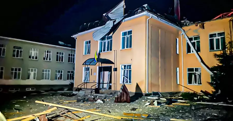 Російські дрони атакували Черкаську, Хмельницьку та Київську області, є влучення