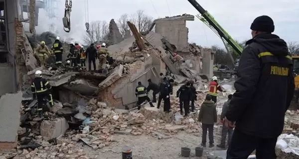 В Ровно вспоминают погибших в результате российского удара по телевышке три года назад