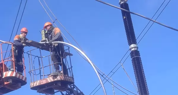 РФ совершила массированную атаку на энергообъекты Украины, в Минэнерго призвали экономить электричество