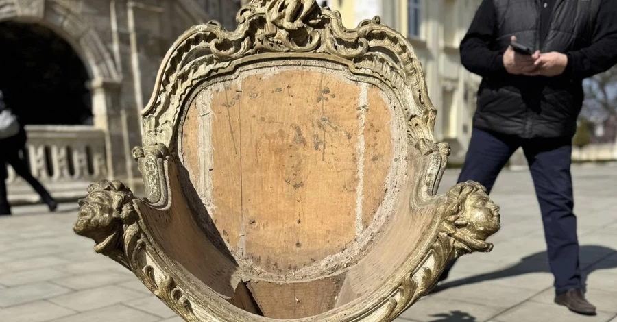 Воины ВСУ вернули из Курской области во Львов кресло митрополита Андрея Шептицкого