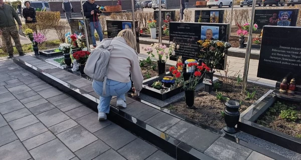 В Буче почтили память павших защитников в третью годовщину деоккупации города