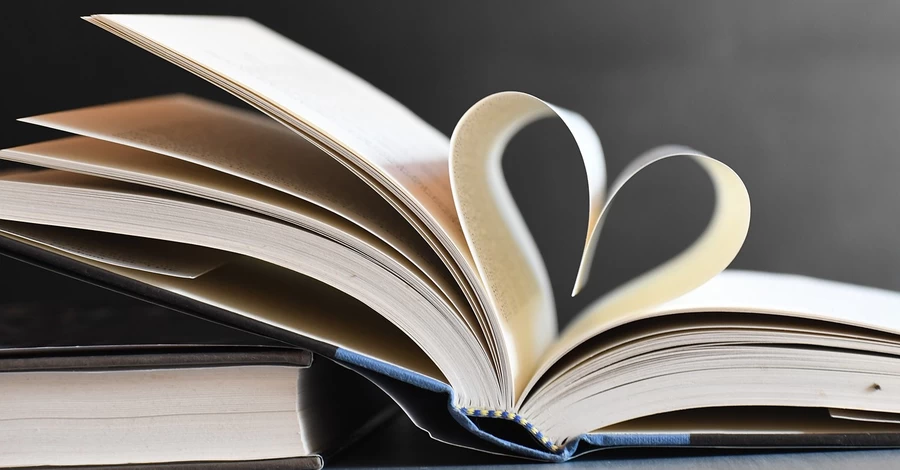 Украинка победила на Болонской выставке с иллюстрациями о преступлениях против животных