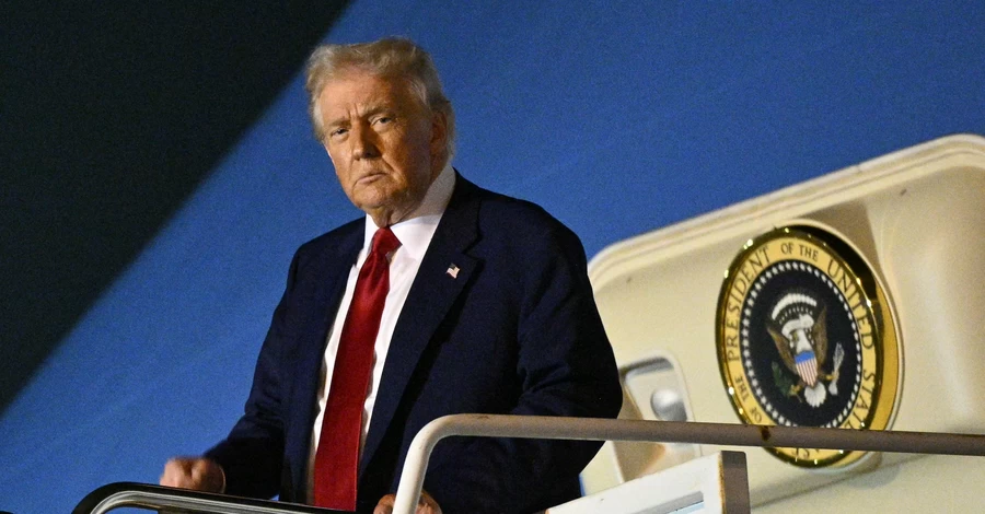 Окружение Трампа советует ему не звонить Путину до полного прекращения огня