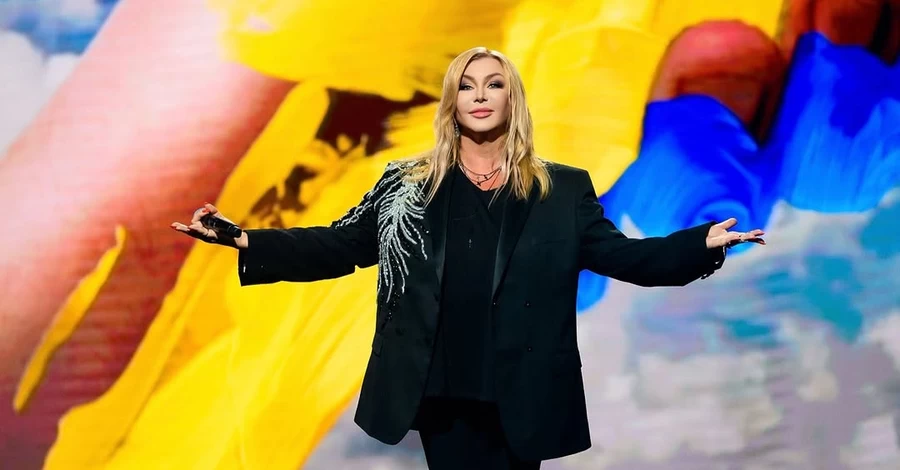 Ірині Білик після її концерту у Києві зробили пропозицію