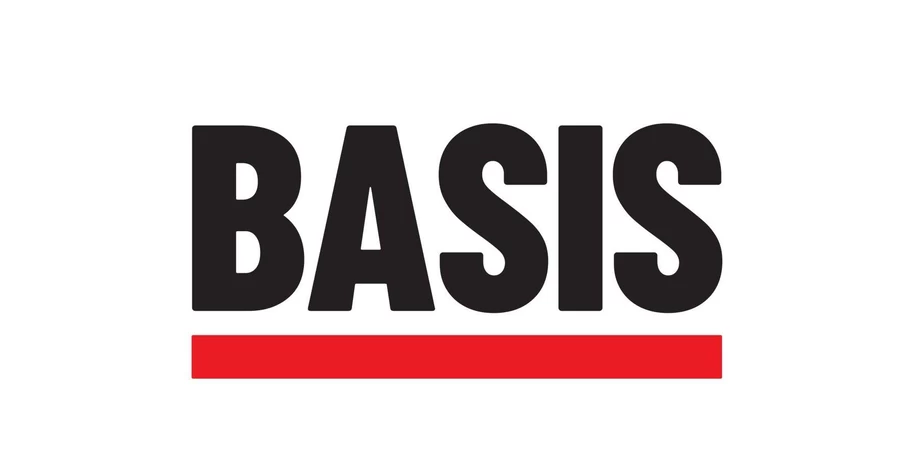 Комиссия оправдала руководителя киевской школы, которого обвинили в домогательствах