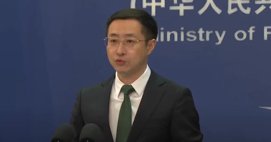 Китай заявив, що не відправляв своїх військових воювати проти України