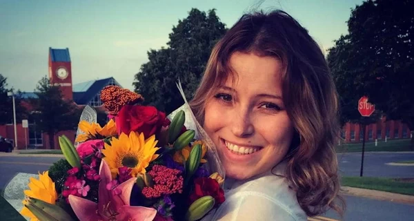 США обменялись заключенными с РФ: вернули Карелину, осужденную за пожертвование Украине