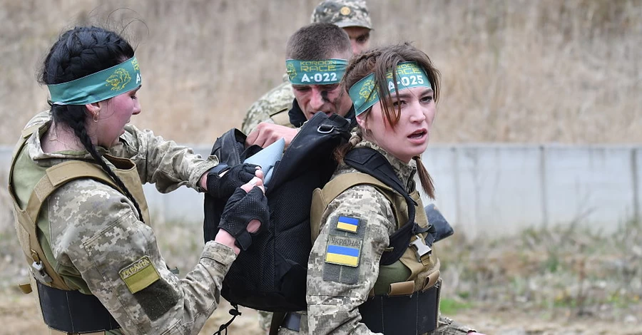 Питання про мобілізацію жінок в Україні зараз 