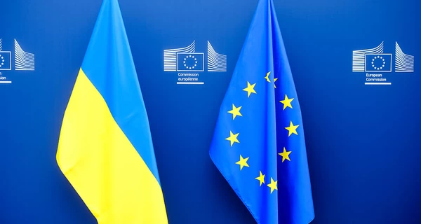 Чиновников ЕС пригласили посетить Украину 9 мая, чтобы противостоять параду в России
