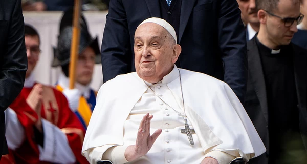 Папа Римский не будет возглавлять пасхальные богослужения, - Ватикан