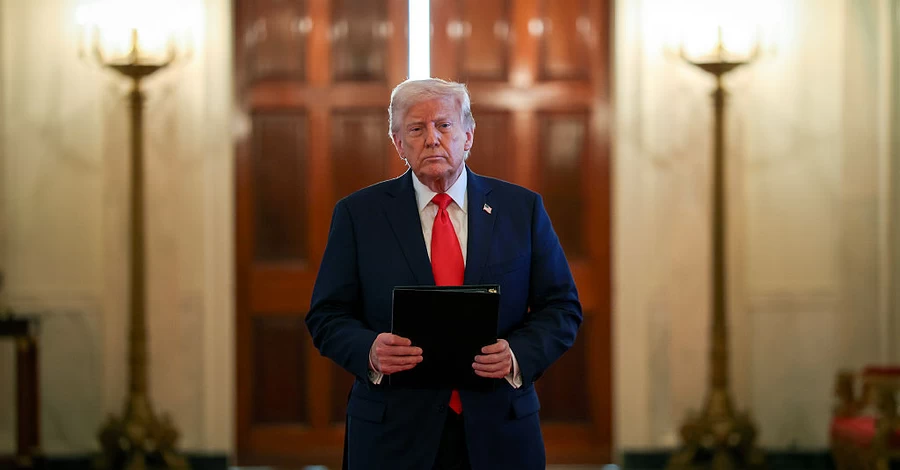 Трамп продлил запрет на вход российских судов в порты США на один год