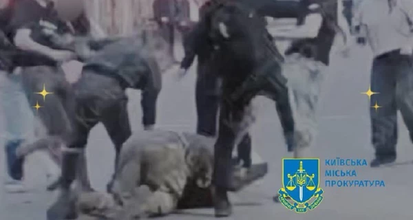 Четверым подросткам, избившим военного в Гидропарке, сообщили о подозрении