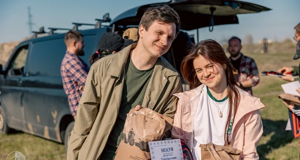 Зірки ICTV, СТБ, артисти та блогери пройшли навчання від військових та отримали позивні