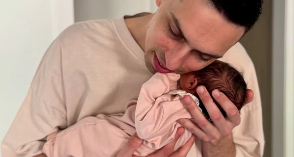 Ведучий М1 Андрій Чорновол став багатодітним батьком