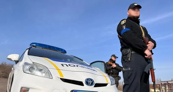 В Подольском районе Киева взорвался автомобиль - полиция выясняет обстоятельства 