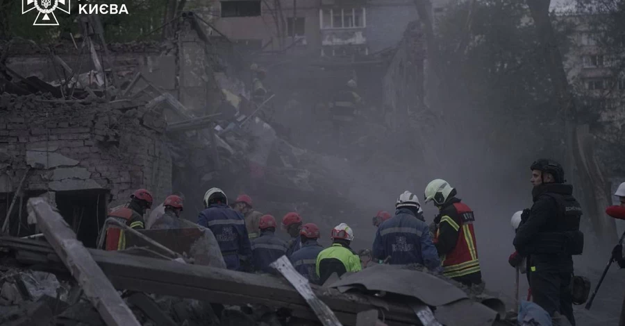 Украине нужно прекращение ударов немедленно и безусловно, - Зеленский после ночного обстрела