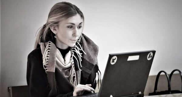 В Украину вернули тело журналистки Виктории Рощиной, погибшей в плену полгода назад