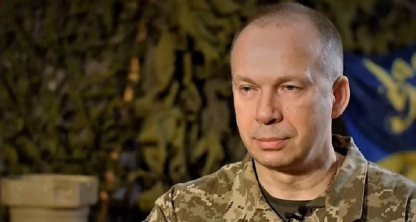 На многих направлениях фронта ситуация остается сложной, - Сырский