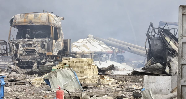 Число жертв взрыва в порту Ирана уже 40, еще 1200 человек ранены