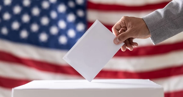 В США двух украинцев обвинили в незаконном голосовании на выборах-2024