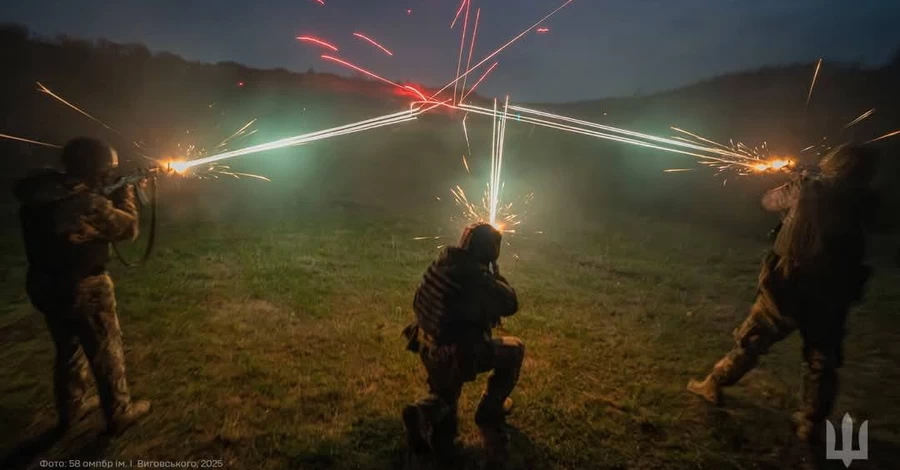 Россияне атаковали Украину 108 беспилотниками, 50 из них сбили силы ПВО