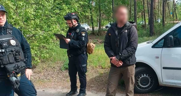 В Харькове мужчина угрожал ножом сотрудникам ТЦК, его задержала полиция