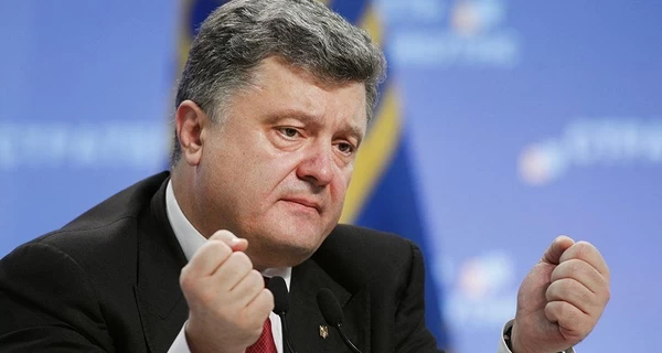 Порошенко еще раз подыграл Кремлю, приравняв Трампа к путину – эксперт
