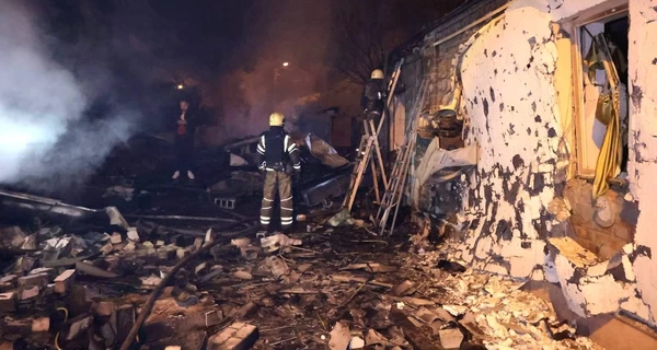 Россияне ночью атаковали Украину, выпустив более 180 БПЛА