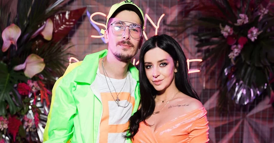 Колишня дружина POSITIFF показала, як дзвонила співаку, та розкрила, чи підтримують вони зв'язок після розлучення