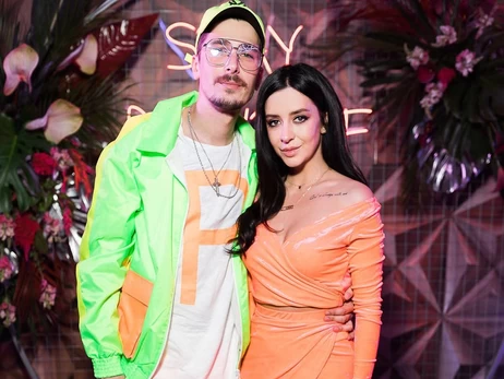 Колишня дружина POSITIFF показала, як дзвонила співаку, та розкрила, чи підтримують вони зв'язок після розлучення