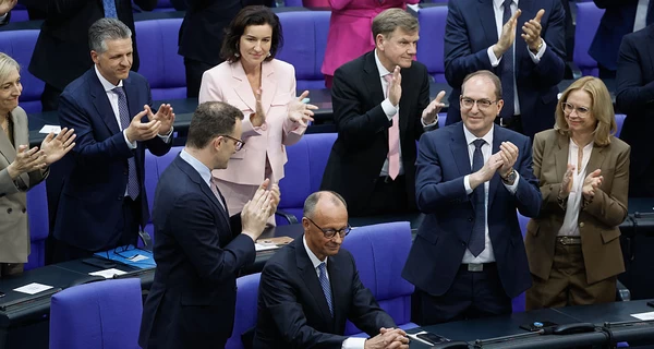 Фридрих Мерц со второй попытки избран канцлером Германии