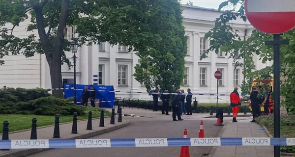 В Варшавском университете объявили Дни траура из-за гибели сотрудницы, которую убил нападающий с топором