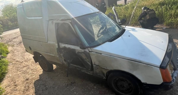 РФ сбросила FPV-дрон на авто с людьми в Запорожской области, погибла женщина