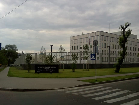 В посольстве США предупредили о возможной масштабной атаке в ближайшие дни