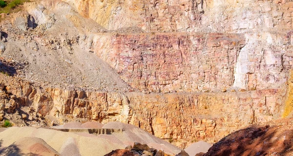 Запасы титана в Украине могут достигать до 20% мировых, - НАН