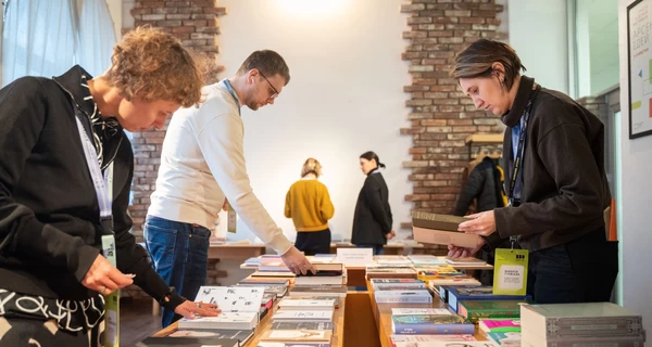 Разговоры об империях, мастер-классы и живая музыка — Книжный арсенал объявил программу