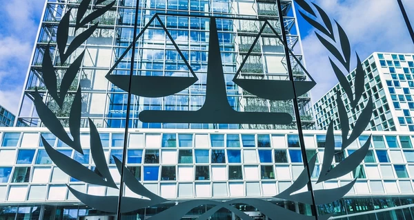 Украина зафиксировала несколько сотен тысяч военных преступлений РФ, - Шмыгаль