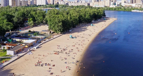 Пляжный сезон в Киеве открывать не будут, а горожан просят избегать мест отдыха на воде