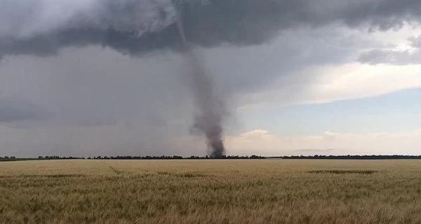 От грозы к смерчу: почему торнадо становятся частым явлением в Украине