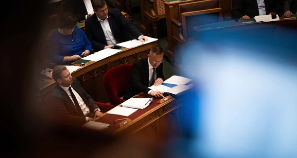 Венгрия стала первой страной ЕС, вышедшей из Международного уголовного суда 