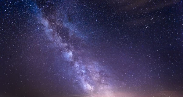 В конце мая в небе можно увидеть редкое явление - галактику Млечный Путь