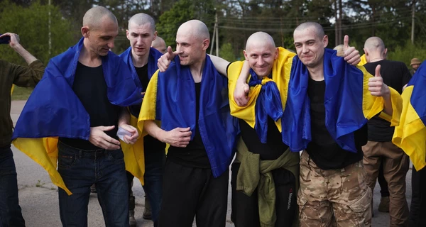 Первые 390 украинцев вернулись домой в рамках обмен 