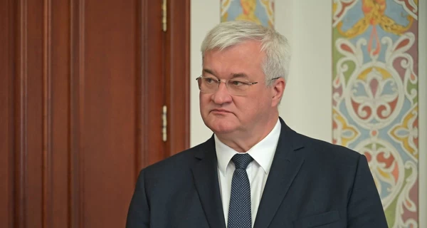 Украина работает над встречей Зеленского с Путиным, - МИД